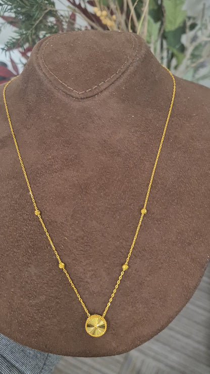 Gold Sunburst Charm Necklace 21KT - FKJNKL21KM10906