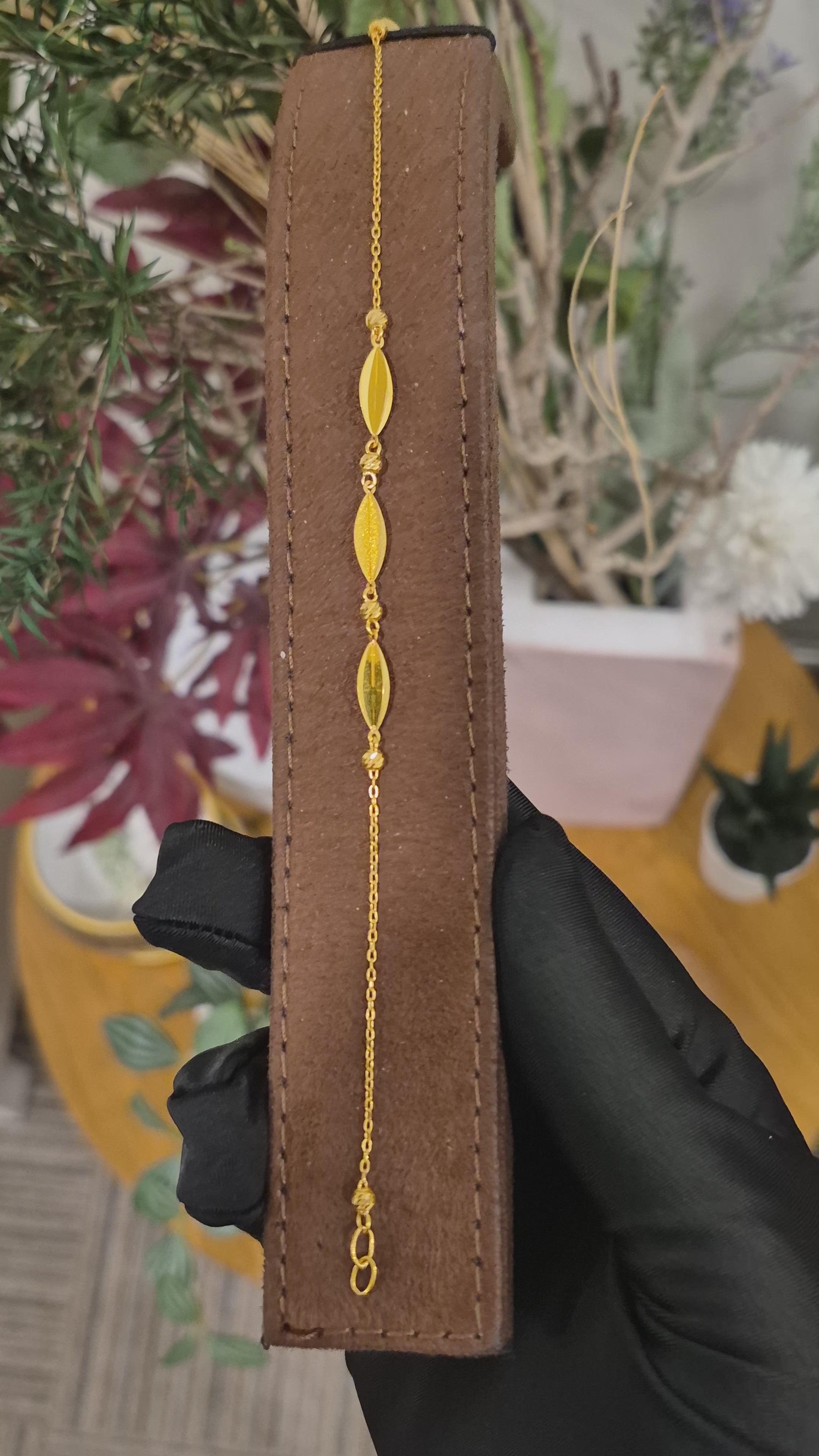 Gold Carambola Shaped Beads Bracelet 21KT - FKJBRL21KM12184