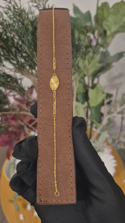 Gold Oval Sunburst Bracelet 21KT - FKJBRL21KM10929