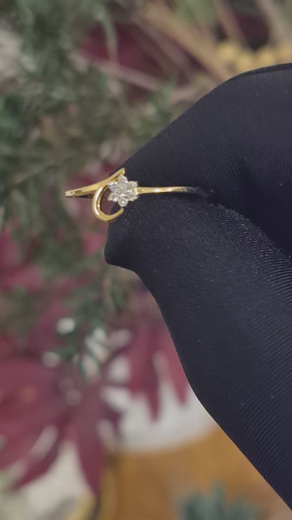 Round Brilliant Cut Diamonds Flower Ring in 18KT Yellow Gold - FKJRN18KMD12109