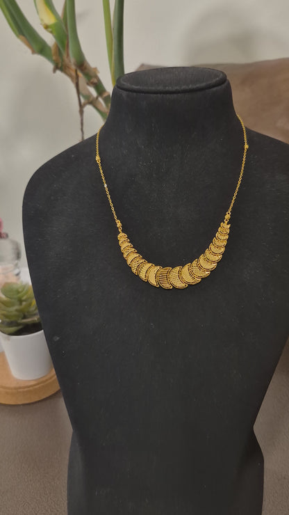 Gold Dazzling Halfmoon Necklace 21KT -  FKJNKL21KM12218