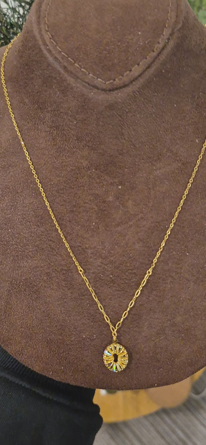 Gold Oval Charm Necklace 21KT - FKJNKL21KM11228